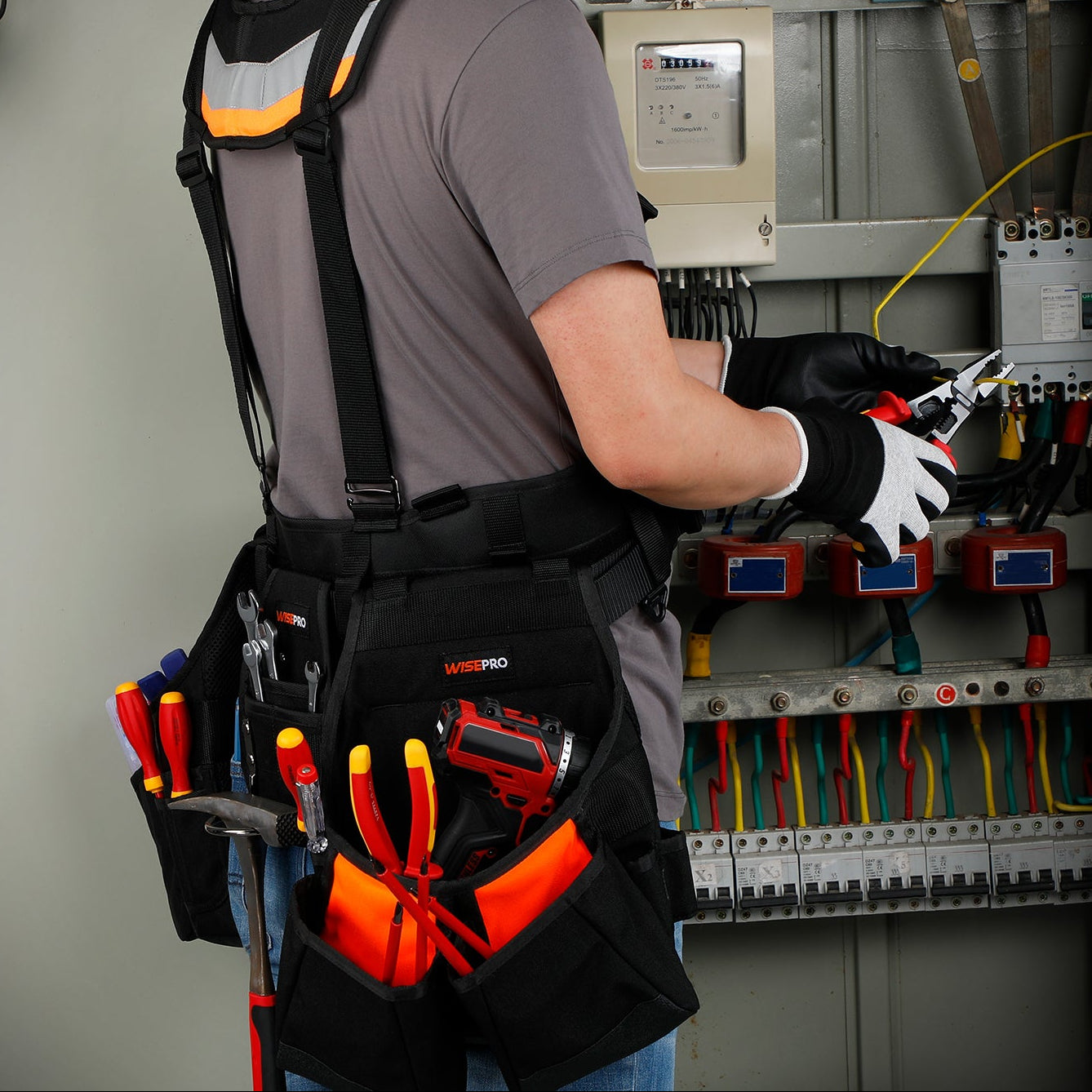 TOOL BELTS